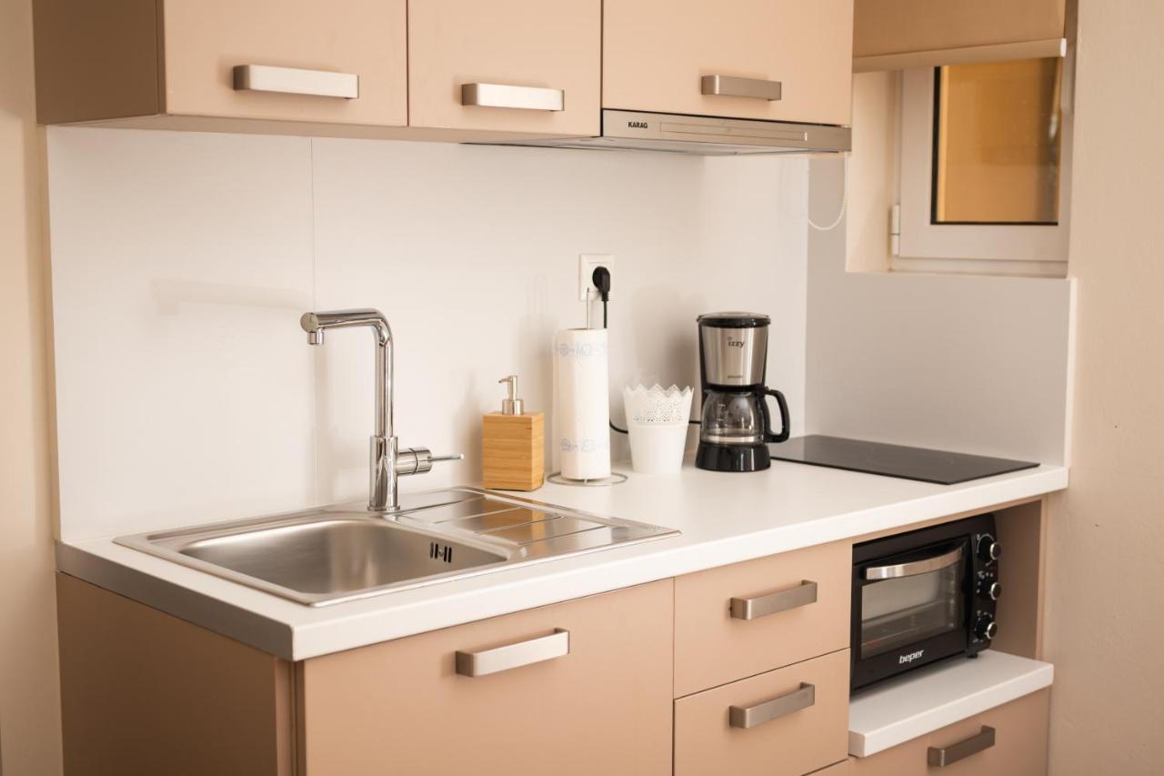 Plakoures Home Kounoupidhianá エクステリア 写真